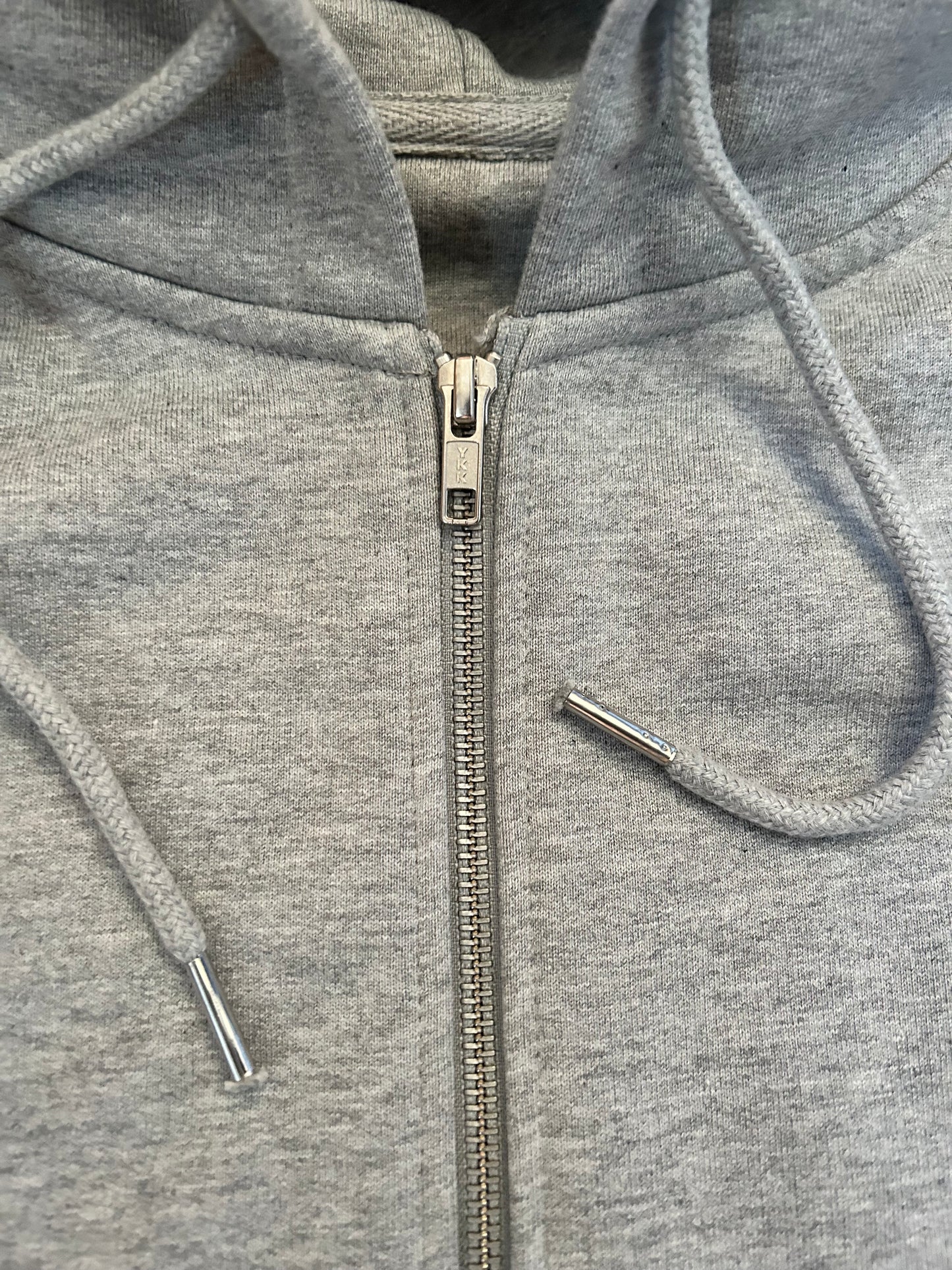 Ellare zip up
